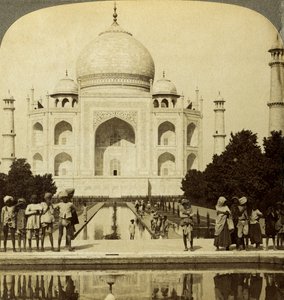 Taj Mahal, Agra, Uttar Pradesh, Índia. de Underwood and Underwood