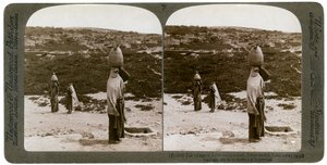 A vila de Imwas Emmaus, Palestina, 1900. de Underwood and Underwood