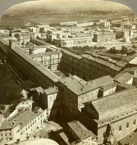 Palácio do Vaticano da abóbada de St Peters Basilica, Roma, Itália. de Underwood and Underwood