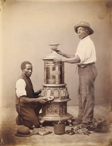 [Dois operários a polir um fogão]. de Unidentified