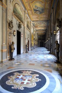 Arquitetura: vista do Palácio dos Grandes Mestres da Ordem de Malta em Valletta (La Valletta), Malta (foto) de Unknown artist