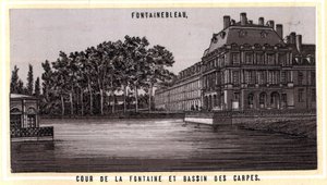 Pátio da fonte e da bacia das carpas de Fontainebleau (Sena e Marne, região de Ile-de-France, França). Cromolitografia do final do século XIX. de Unknown artist