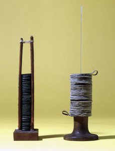 Pilha de Alessandro (Alexandre) Volta, inventada em 1800. de Unknown artist