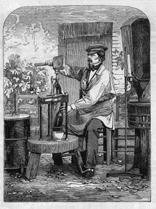 O engarrafamento do vinho Champagne. Gravura a partir de 1864. de Unknown artist