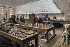 O grande laboratório de Louis Pasteur (1822-1895), químico e biólogo francês, na Ecole normale superieure - Louis Pasteur dans son laboratoire à l
