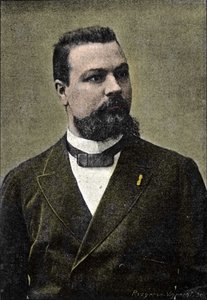 retrato de Gerard Encausse, conhecido como ocultista Papus, co-fundador da Ordem Martinista (1865-1916). de Unknown artist