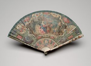 Leque brisé com cartomante e motivos chinoiserie, c.1700-25 (guache sobre lâminas de marfim, fita de seda, casco de tartaruga, joias de pasta e argola de latão) de Unknown artist