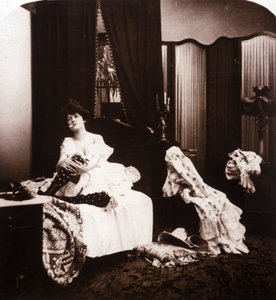 Interior de um bordel no final do século XIX. de Unknown artist