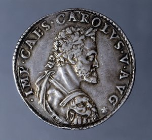 Menta cunhada em nome e imagem do Imperador Carlos V (1500-1558). de Unknown artist