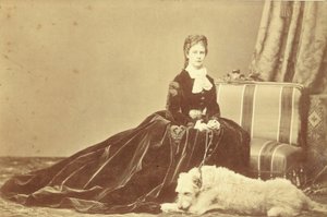 Elisabeth, Imperatriz da Áustria e Rainha Consorte da Hungria (24 de dezembro de 1837 - 10 de setembro de 1898) (foto) de Unknown photographer