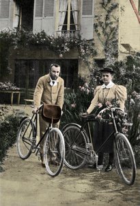 Pierre e Marie Curie no seu jardim de Unknown photographer