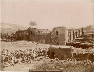 Ruínas da Igreja dos Santos Quarenta Mártires, Sebaste (Sivas), Turquia, ca. 1890 de Unknown photographer