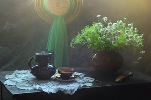 Hora do chá numa manhã aconchegante de UstinaGreen