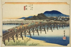 Okazaki: Ponte Yahagi (Okazaki, Yahagi no hashi), da série "Cinquenta e três estações do Tokaido (Tokaido gojusan tsugi no uchi)", também conhecido como Hoeido Tokaido de Utagawa Hiroshige