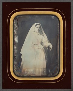 Retrato de uma rapariga,c. 1853 (foto) de Victor Plumier