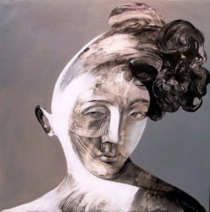 Mulher Misteriosa e Abstrata