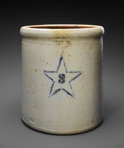 Pote de três galões, c. 1909-1915 (faiança esmaltada com estêncil de cobalto) de Weller and Wagner Co. Newton