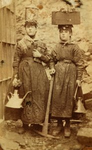 Trabalhadores da fábrica de ferro de Tredegar, País de Gales de William Clayton