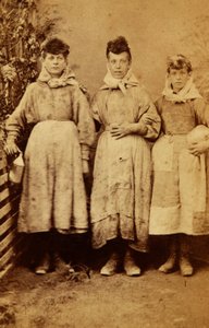 Trabalhadores da fábrica de ferro de Tredegar, País de Gales de William Clayton