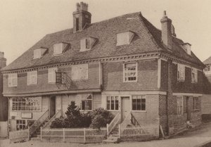 Casa da Igreja, Goudhurst, Kent (fotografia a preto e branco) de William Galsworthy Davie
