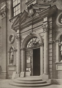 Doorway, The Guildhall, Worcester (foto p/b) de William Galsworthy Davie