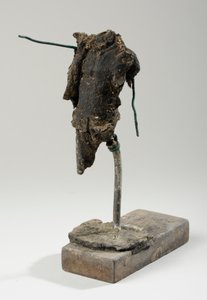 Maquete para a Figura de um Orador (gesso e plasticina)