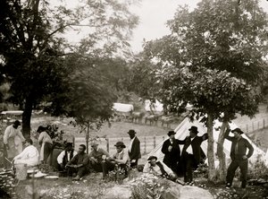 Gettysburg, Pennsylvania. Acampamento do Capitão [John J.] Hoff. 1865 (foto) de William Morris Smith