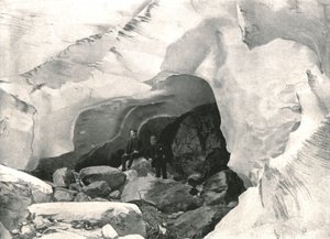 As Montanhas Rochosas: caverna de gelo na Grande Geleira, Mount Sir Donald, Canadá, 1895.