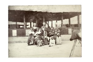 Chefes nativos e Harem, terra Mendi (impressão em gelatina prateada) de William Turnbull Balmer