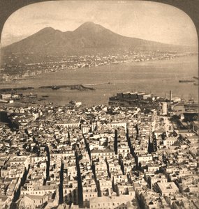 Nápoles, Baía e Vesúvio, Itália, 1897.
