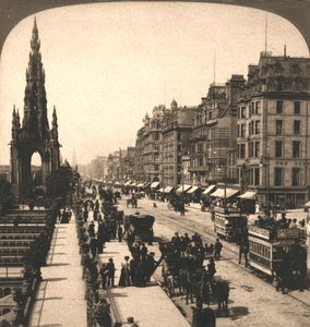 Princes Street, Edimburgo, 1896. de Works and Sun Sculpture Studios