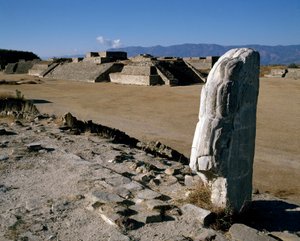 Vista dos monumentos I, H, G