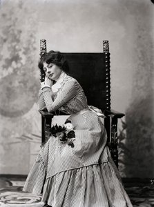 Retrato Feminino de Henry Charles Fehr