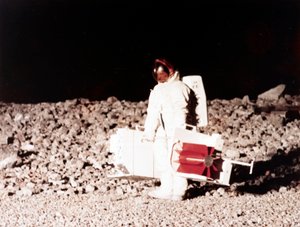Voo Espacial Tripulado, EUA, Apollo, Geral, Treinamento Praticando atividades de superfície lunar de Ferdinand Georg Waldmuller