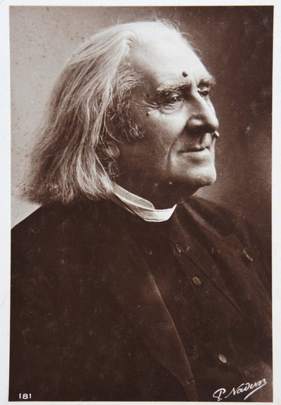 Música. O compositor húngaro Franz Liszt. Fotografia de P. Nadar, c.1880-85 (fotografia a preto e branco) de (1820-1910) Nadar