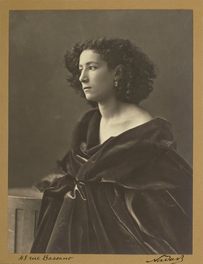 Retrato de Sarah Bernhardt em 1864 por Nadar de Nadar