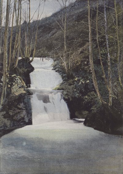 Cachoeira Benet, perto de Murat (foto colorida) de (after) French Photographer