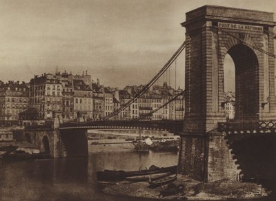 A Ponte Louis-Philippe, Ponte da Reforma durante a Revolução de 1848 (foto a p/b) de (after) French Photographer