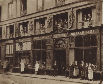 O restaurante Pied-de-Mouton, rue Vauvilliers (foto a p/b) de (after) French Photographer