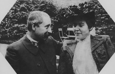 Monsieur et Madame Steinheil (foto a p/b) de (after) French Photographer