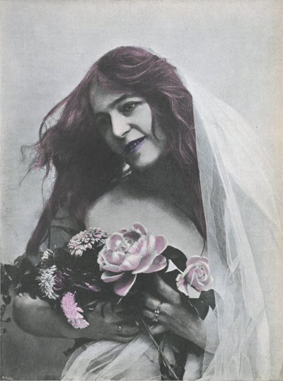 Retrato de uma mulher segurando um buquê de flores (foto colorida) de (after) French Photographer