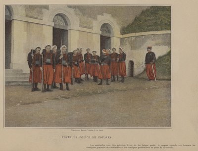 Esquadra de Polícia de Zouaves (foto colorida) de (after) French Photographer