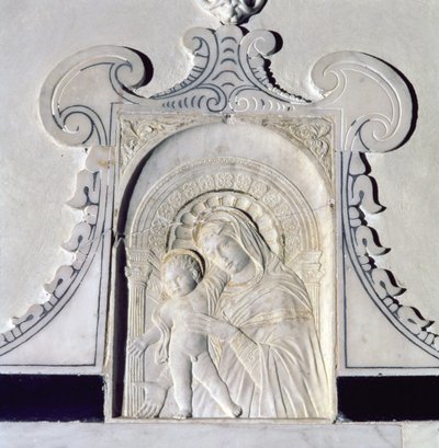 Bas-relief de uma Madonna e Criança (mármore) de (attr. to) Donatello