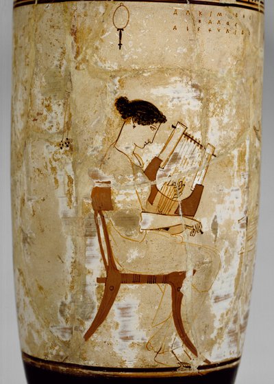 Lekythos de fundo branco ático com imagem de mulheres músicos, século 5 aC de Achilles Painter
