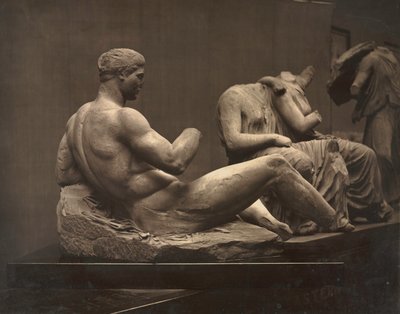 Esculturas do Parthenon, Museu Britânico, c. 1870s. de Adolphe Braun