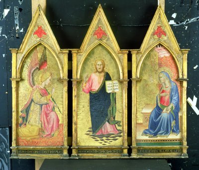 O Arcanjo Gabriel; Cristo Redentor; A Virgem Anuncia em painéis dourados, de Agnolo Gaddi