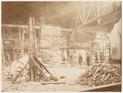 Oficina de Bartholdi, com modelos da Estátua da Liberdade ao fundo, Paris, 1883 de Albert Fernique
