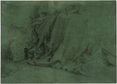 Estudo de vestuário de uma mulher sentada num banco de pedra de Albrecht Dürer