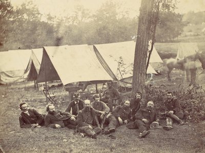 Grupo na Sede do Exército do Potomac, Antietam, outubro de 1862, 1862. de Alexander Gardner