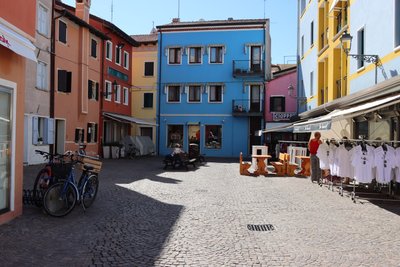 Nas ruelas de Caorle de Alexandra Joseph
